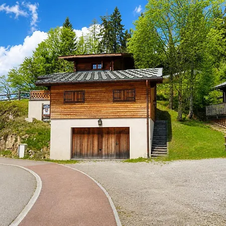 Chalet Moderne Pour 4 Pers Avec Parking Et Wifi A - Fr-1-505-186 Crest-Voland
