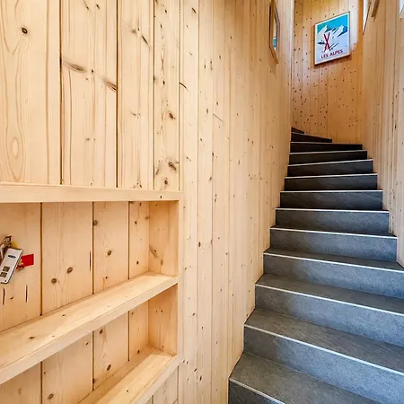 Moderne Pour 4 Pers Avec Parking Et Wifi A Chalet